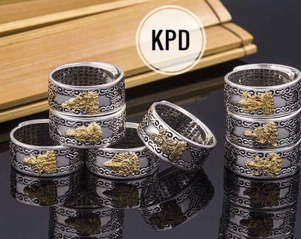 nhẫn bản mệnh bạc Thái